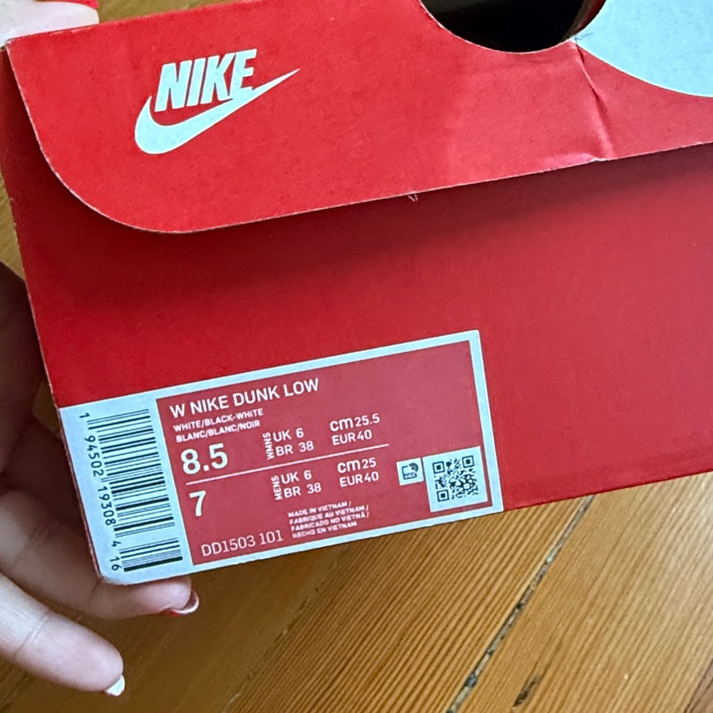 Nike panda dunks - Picture 7 of 8